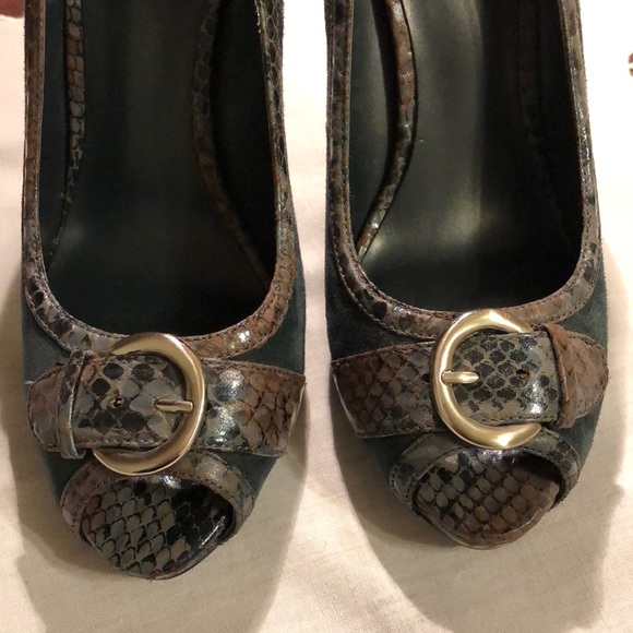 Nine West Peep Toe Pumps - Picture 2 of 4